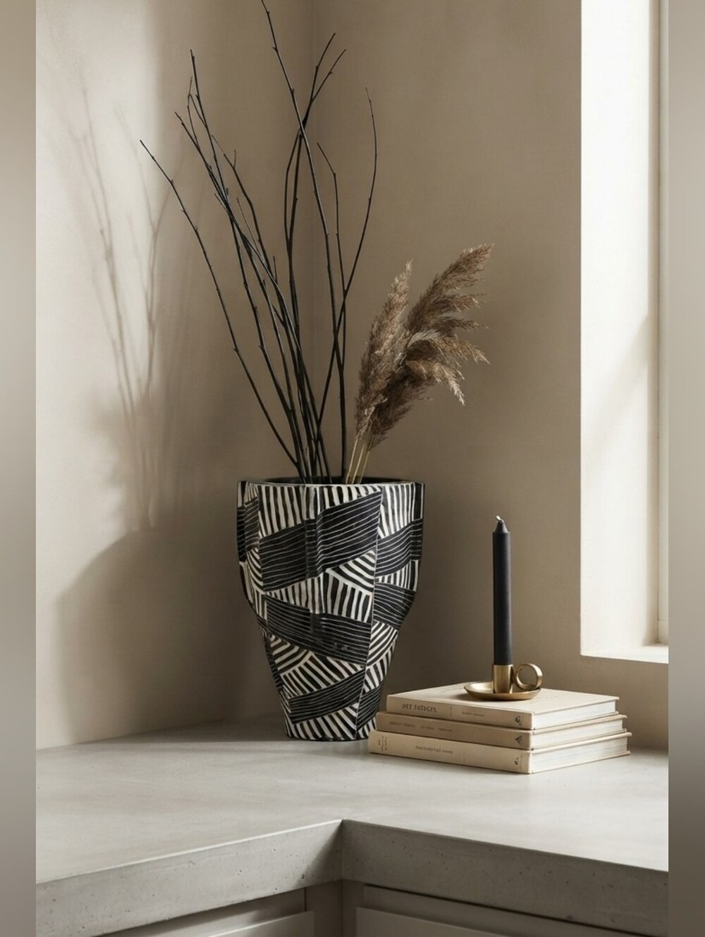African Hand Carved Soapstone Black & White Vase Pre-Loved